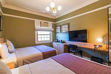 Standard Queen Room with Two Queen Beds