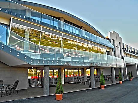 Gokart Hotel