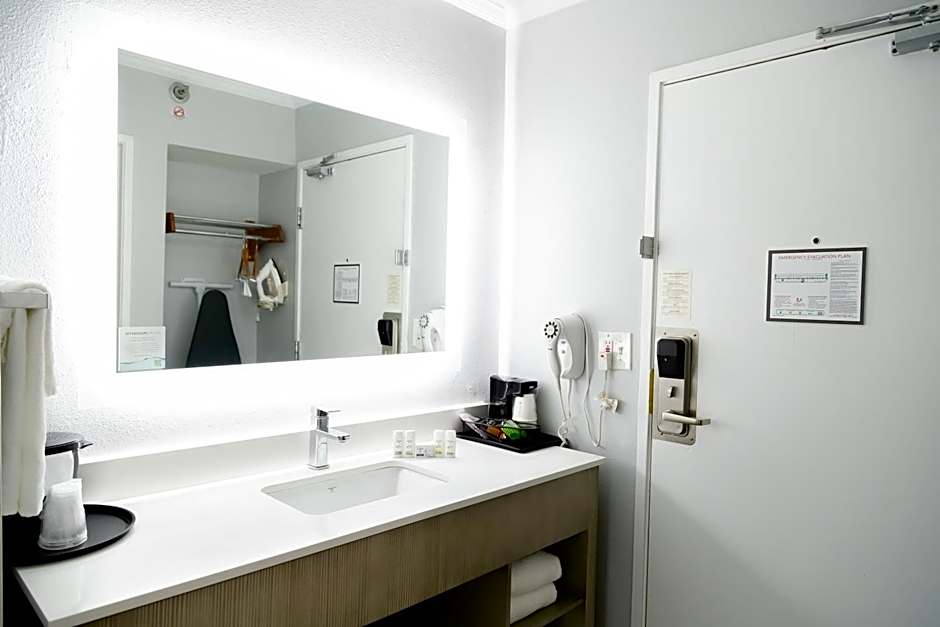La Quinta Inn & Suites by Wyndham Birmingham/Cahaba Park South