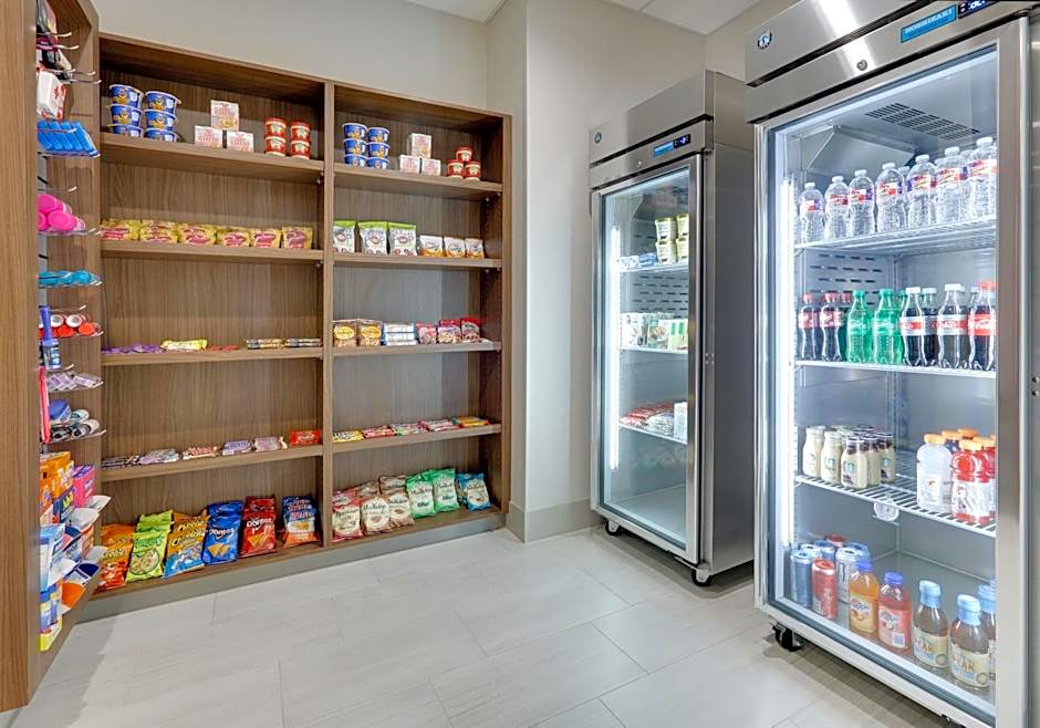 Holiday Inn Express And Suites Plano - The Colony By IHG