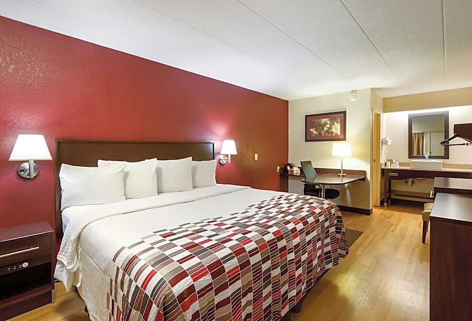 Red Roof Inn Grand Rapids Airport