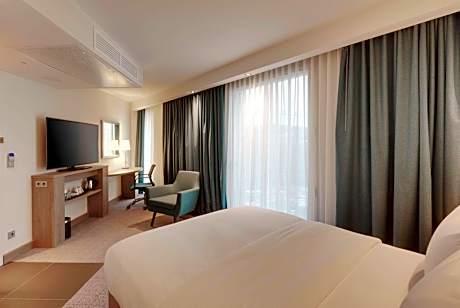 Queen Room