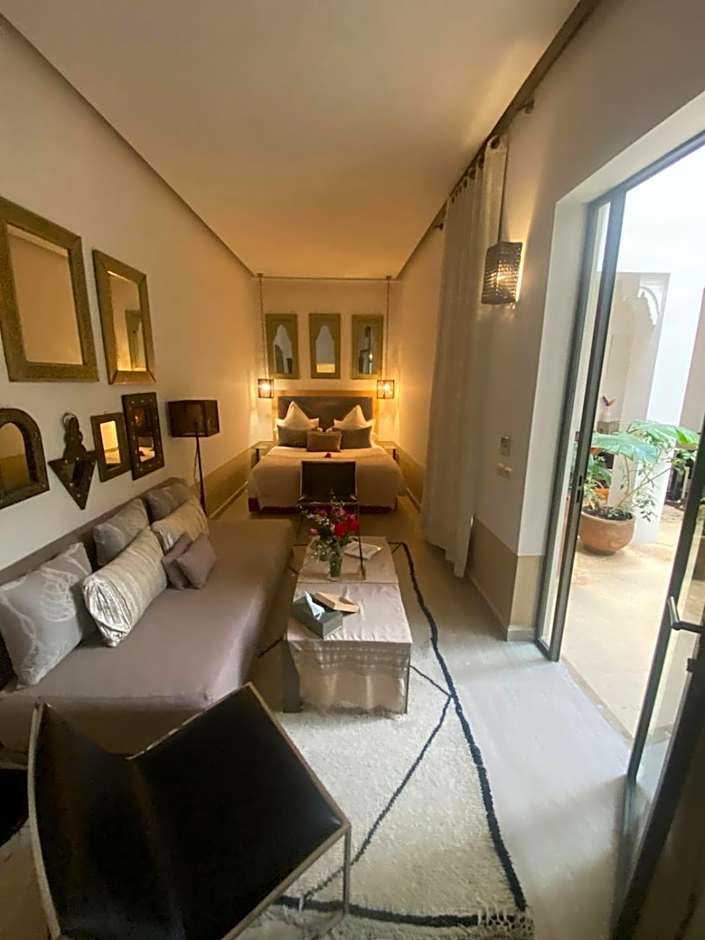 Riad Dar 73