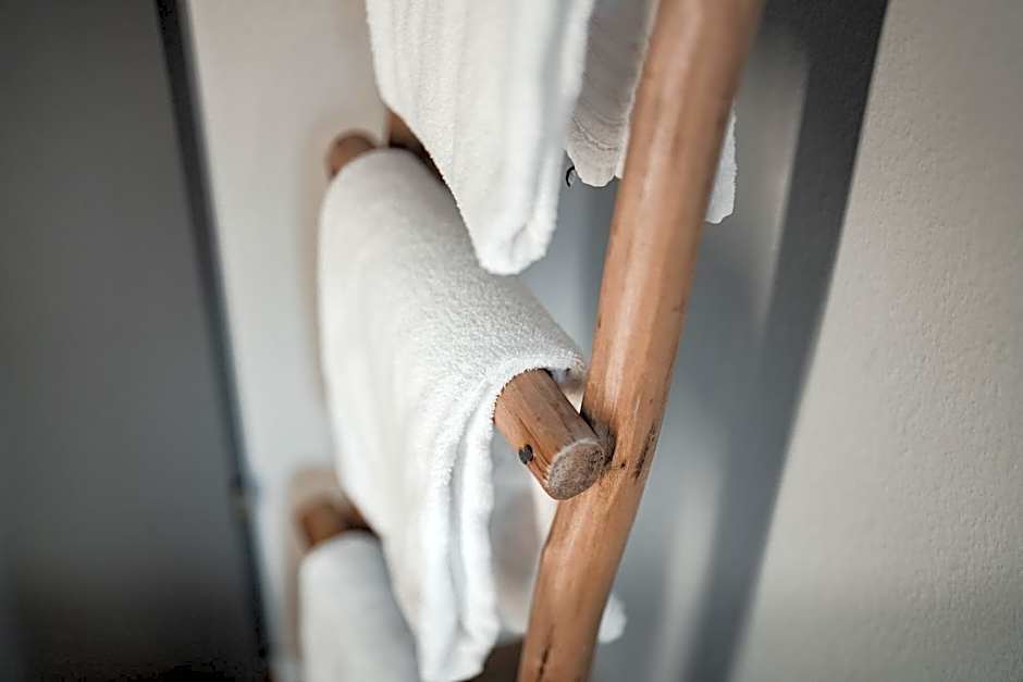 No8 Boutique Hotel - self check in