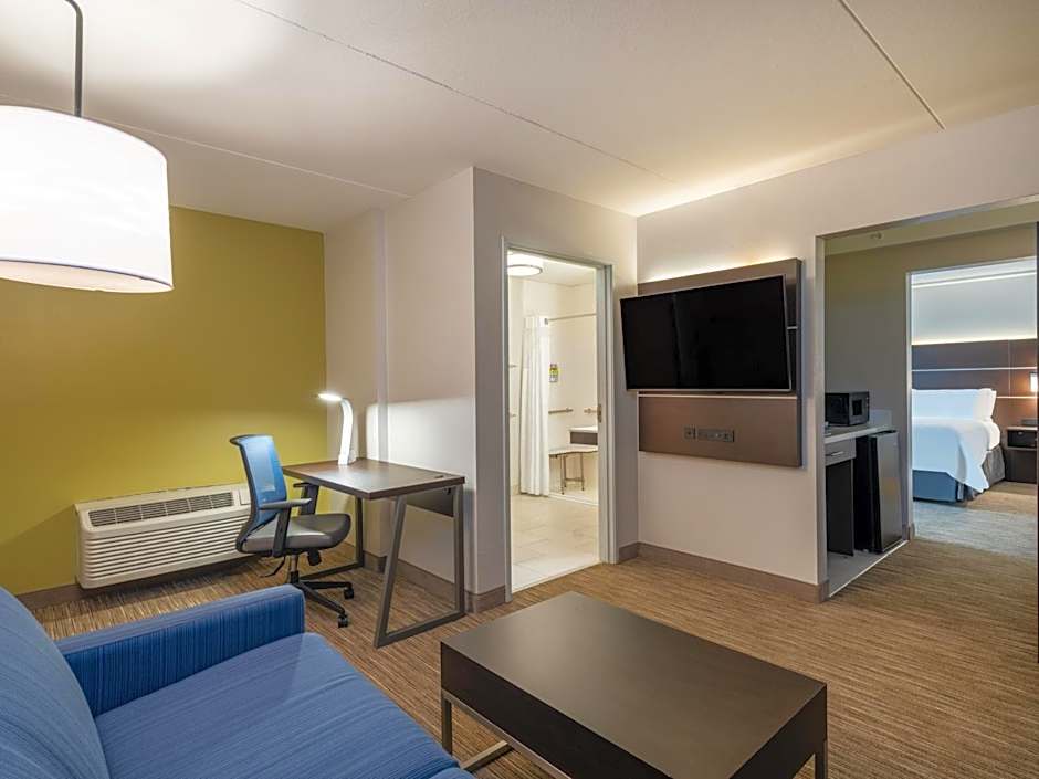 Holiday Inn Express Minneapolis West - Plymouth By IHG