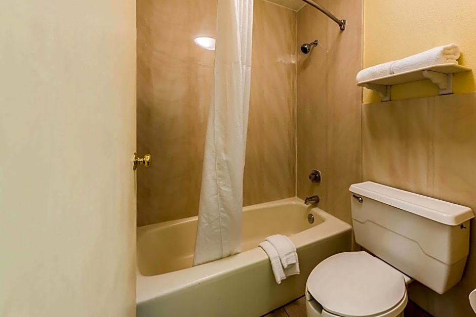 Quality Inn Clemson near University