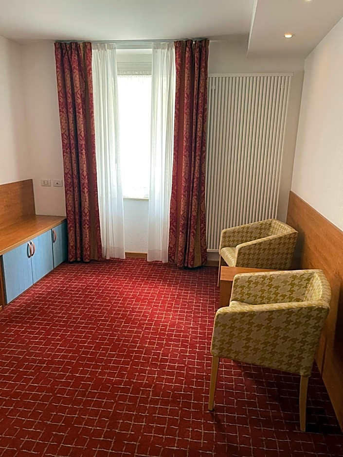 Hotel Londra Slow Living Molveno