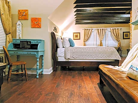 Economy Double or Twin Room