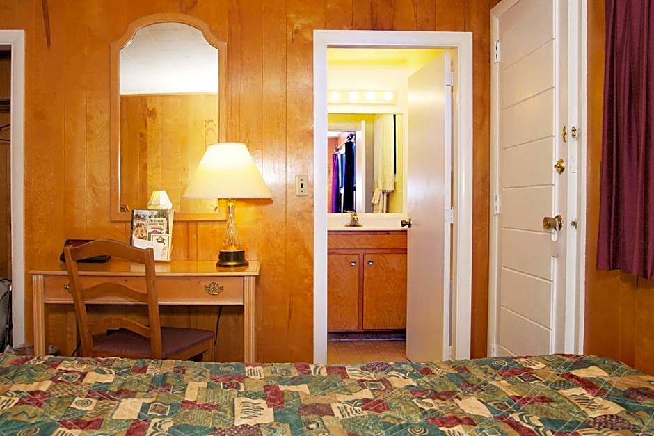 Sunset Motor Inn