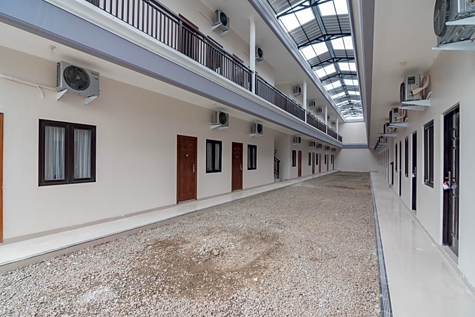 RedDoorz Syariah Plus @ Perintis Guesthouse Tasikmalaya