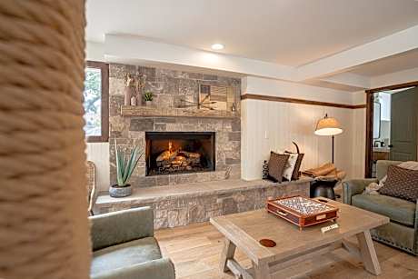 Pioneer Lodge Springdale