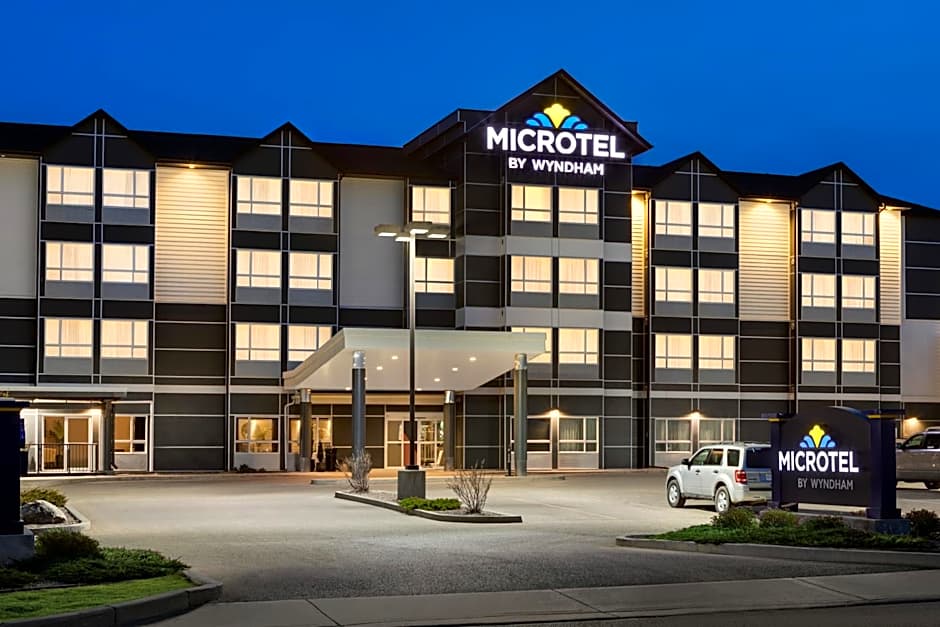 Microtel Inn & Suites by Wyndham Bonnyville