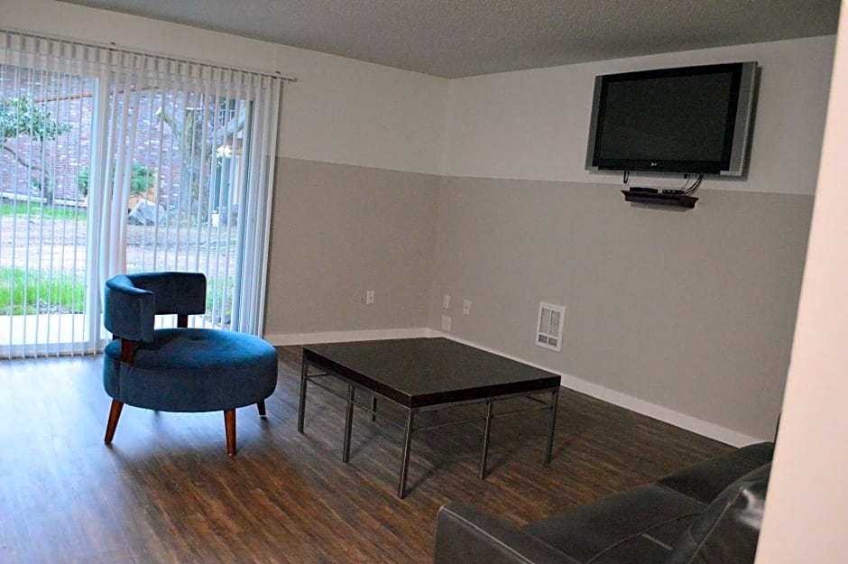 Sunrise Garden Suites