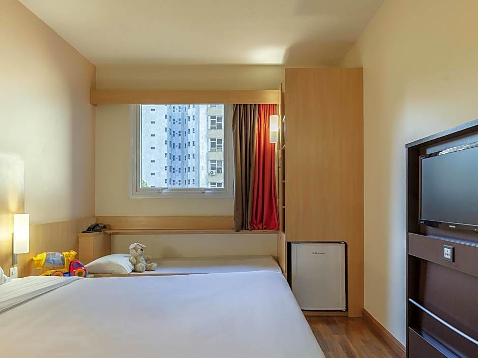 ibis BH Afonso Pena Savassi