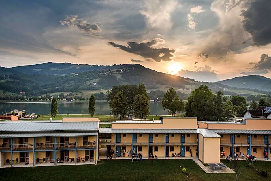 Photo 1 of 34 of JUFA Hotel Stubenbergsee