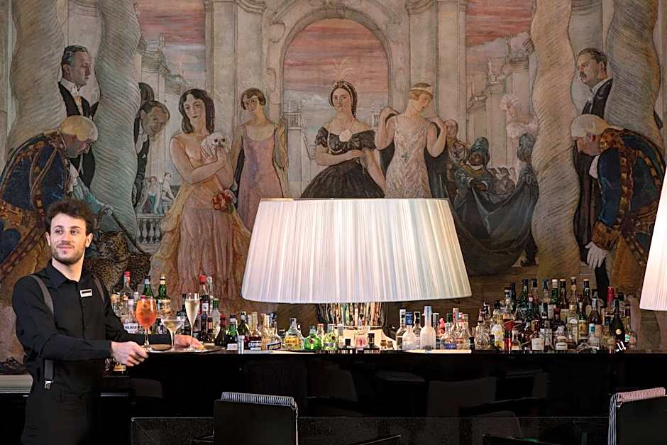 Grand Hotel Palace Rome