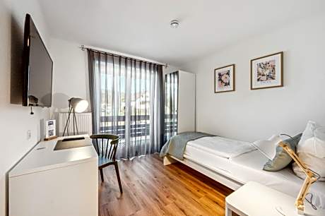 Single Room with Mountain View