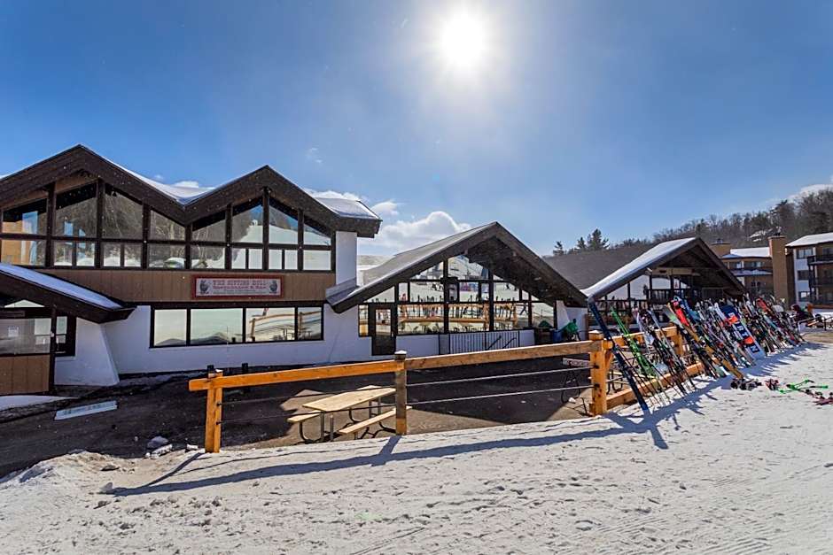 Mountain Lodge at Okemo, A Vail Resorts Property