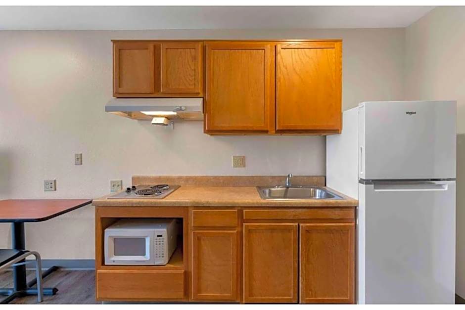 Studio 6 Extended Stay Birmingham Pelham AL