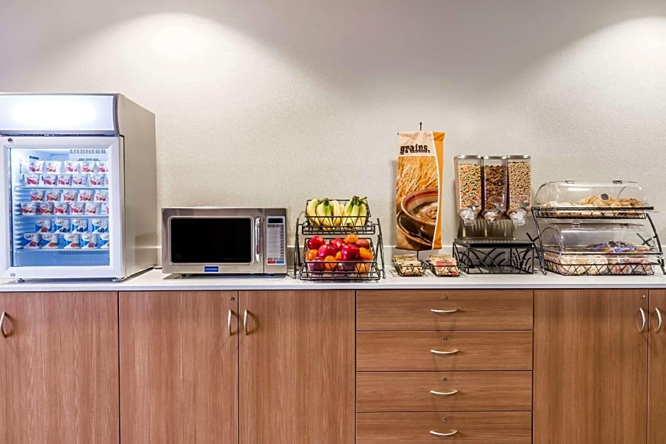 Microtel Inn & Suites by Wyndham Beaver Falls