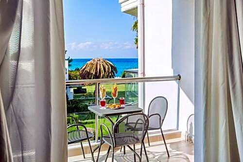 Elinotel Apolamare Hotel