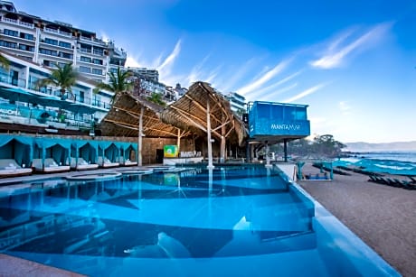 Almar Resort Luxury LGBT Experience by Mantamar Beach Club