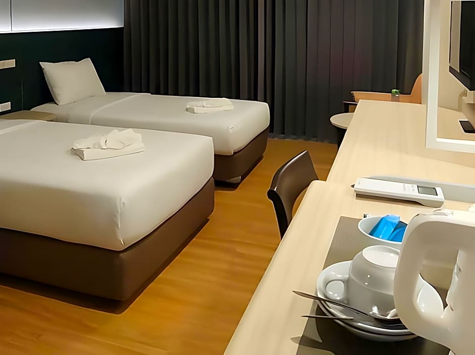 Mayflower Grande Hotel Phitsanulok