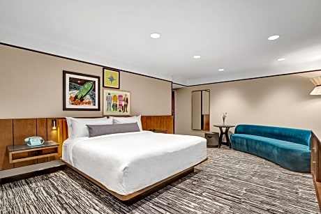 One-Bedroom Suite