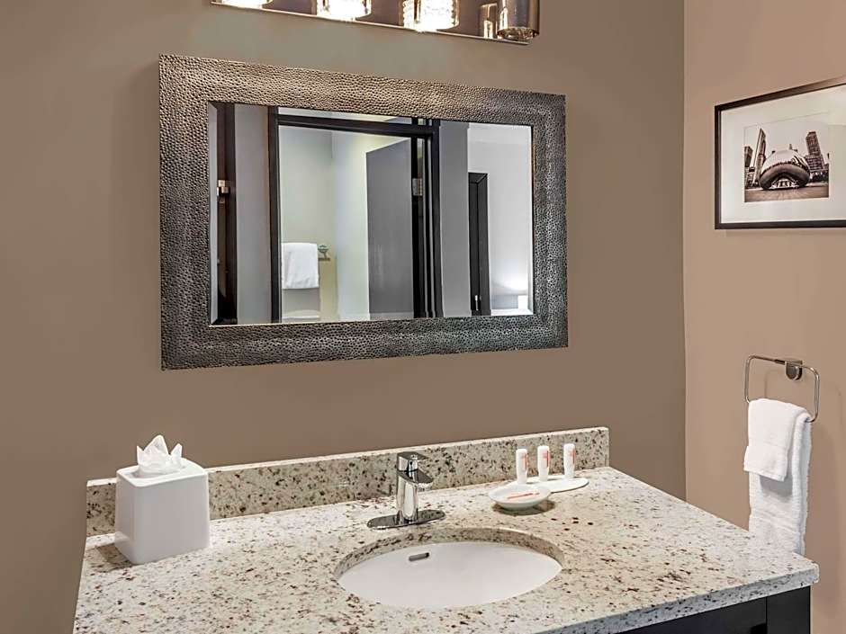 Baymont by Wyndham Glenview