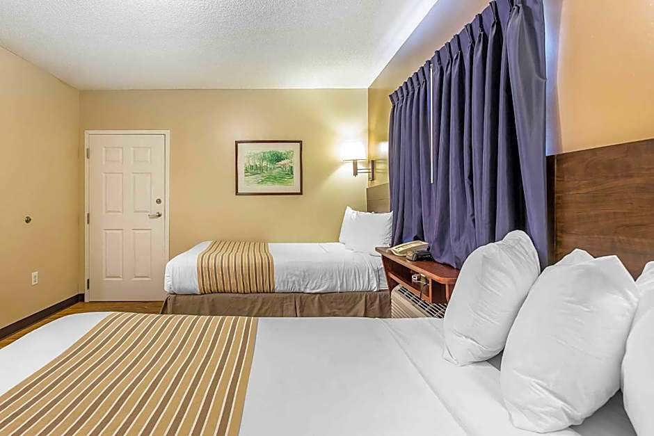 Suburban Studios near University of North Carolina-Charlotte