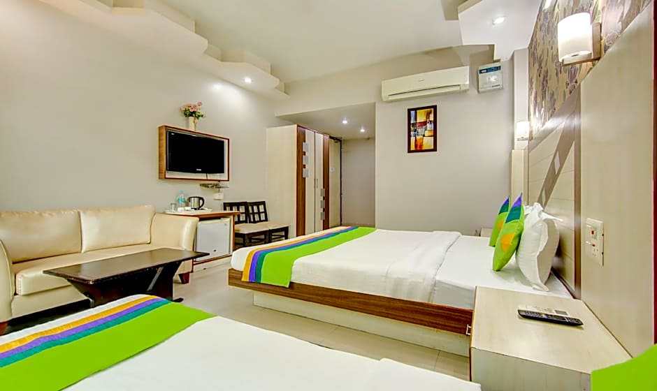 Treebo Rockwell Plaza