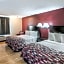 Red Roof Inn & Suites Pensacola East - Milton