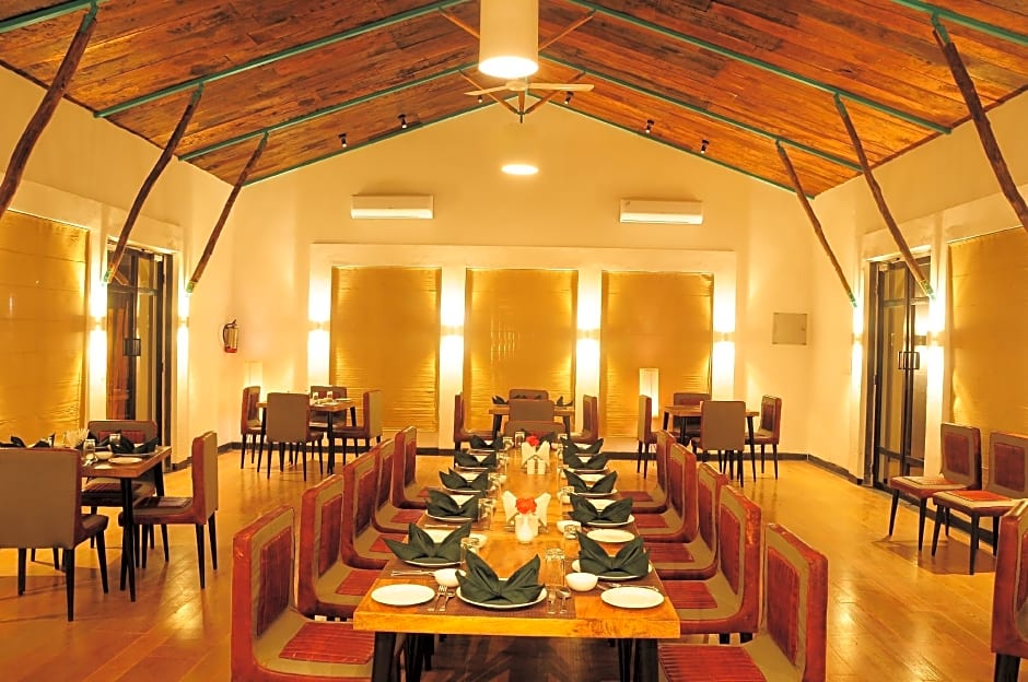 Trees N Tigers Luxury Wildlife Lodge