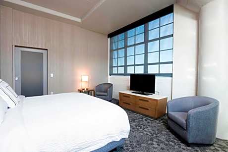 Queen Room with Two Queen Beds and Adapted Tub - Mobility and Hearing Accessible