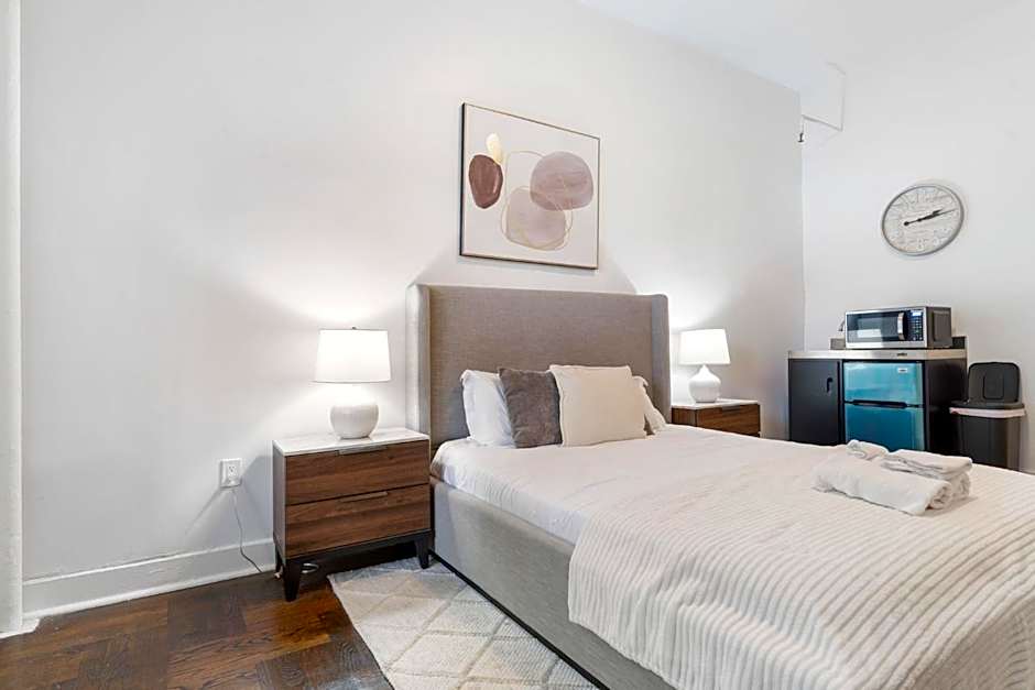 Bay Ridge ApartHotel