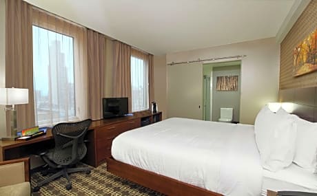 1 King City View Hearing Accessible