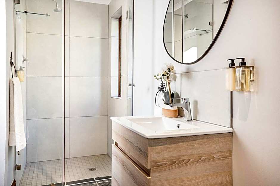 Avemore Orchard Apartment with Backup power