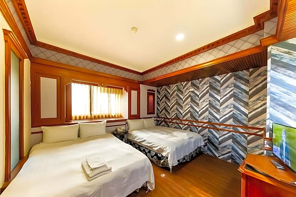 IHI Sanduo Travel Hotel