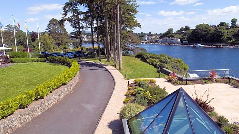 The Lakeside Hotel & Leisure Centre