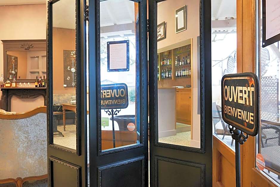 Pont du Chalon Hôtel and Restaurant