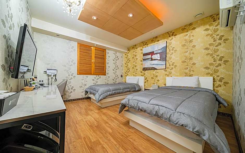 Andong Hotel