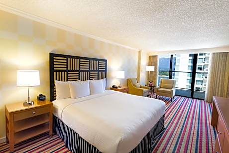 Partial Harbourview King