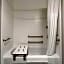Hampton Inn By Hilton Madison, OH