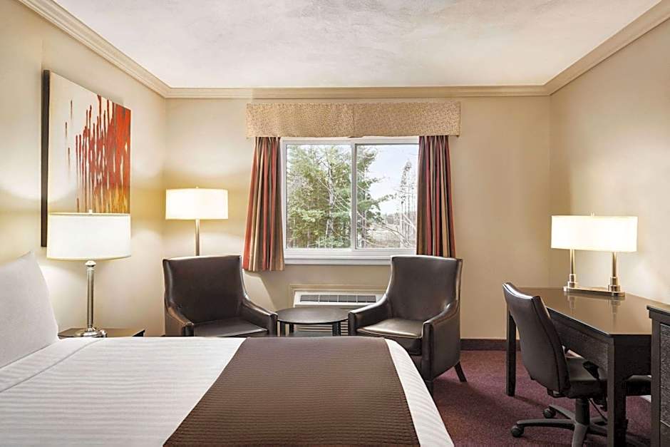 Atlantic Host Hotel, Trademark Collection by Wyndham