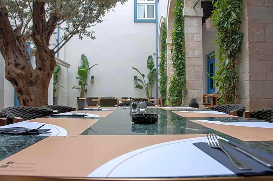 S Paul City Hotel