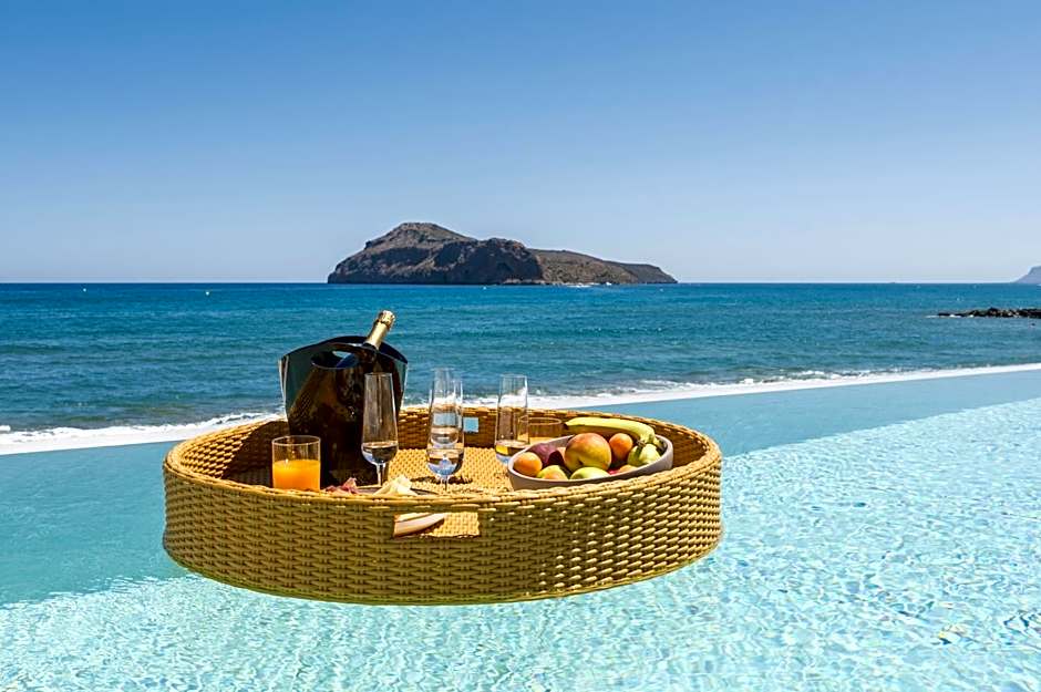 Marika Beach Hotel