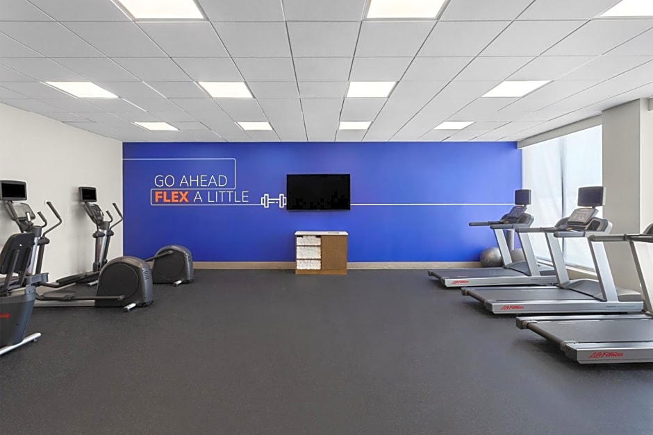 Holiday Inn Express Atlanta Airport - North by IHG