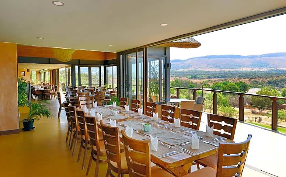 African Hills Safari Lodge & Spa