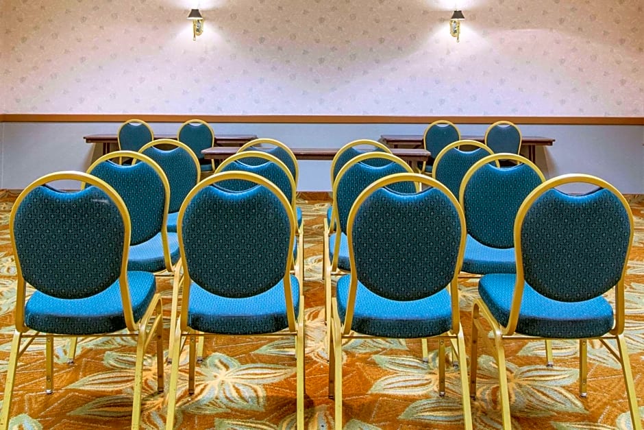 Days Inn by Wyndham Canastota Verona