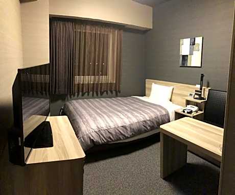 Single Room - Smoking